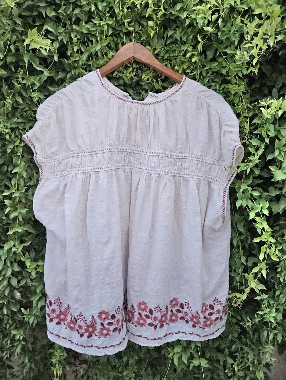 Max Mara Embroidered Box top - Picture 2 of 4